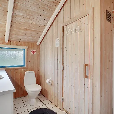 Stunning In Hvide Sande With Wifi Holiday home *